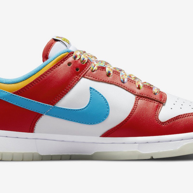 나이키 덩크 로우 유니버시티