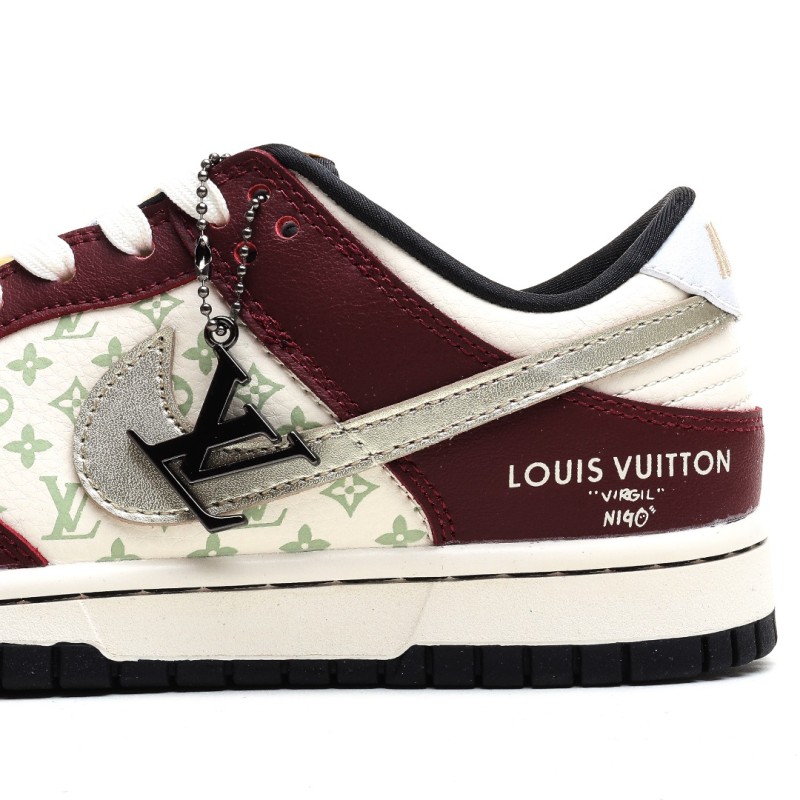 나이키 덩크 로우 유니버시티