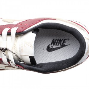 나이키 덩크 로우 유니버시티