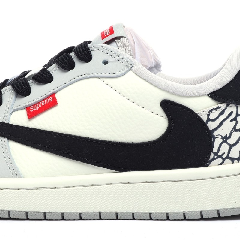 나이키 덩크 로우 유니버시티