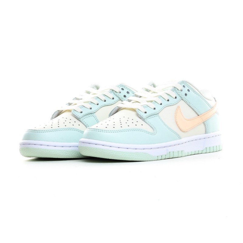 나이키 덩크 로우 유니버시티