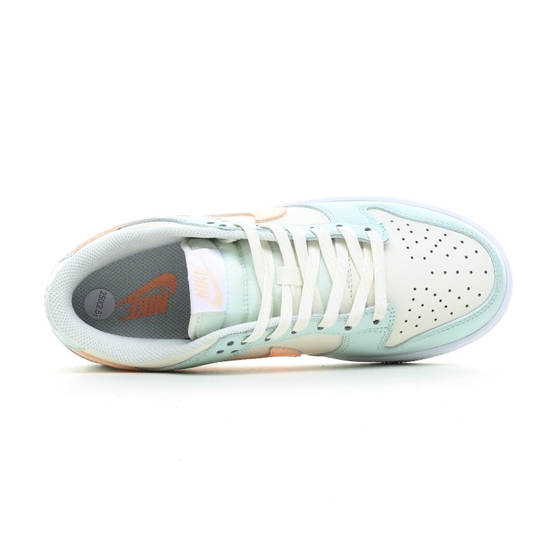 나이키 덩크 로우 유니버시티