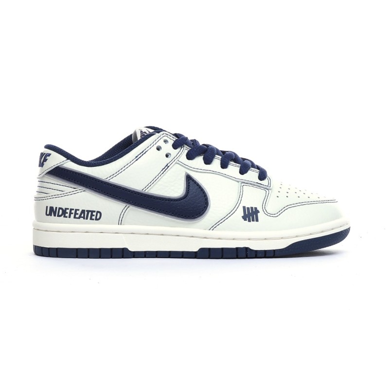 나이키 덩크 로우 유니버시티