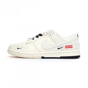 나이키 덩크 로우 유니버시티