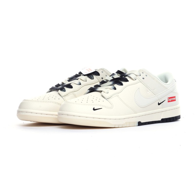 나이키 덩크 로우 유니버시티