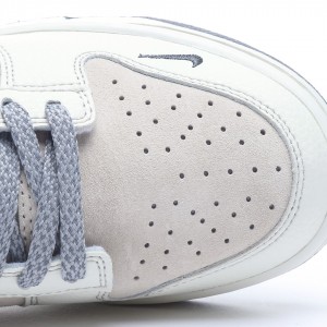 나이키 덩크 로우 유니버시티