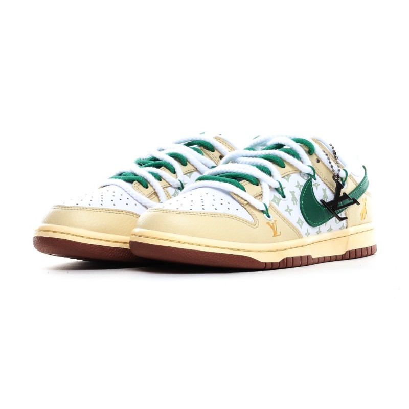 나이키 덩크 로우 유니버시티