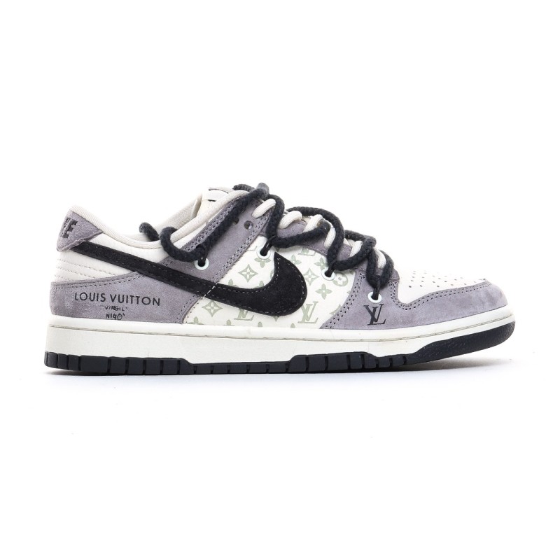 나이키 덩크 로우 유니버시티