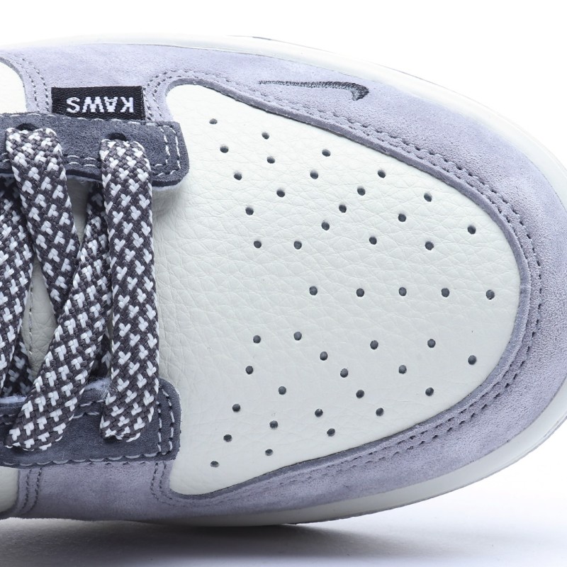 나이키 덩크 로우 유니버시티