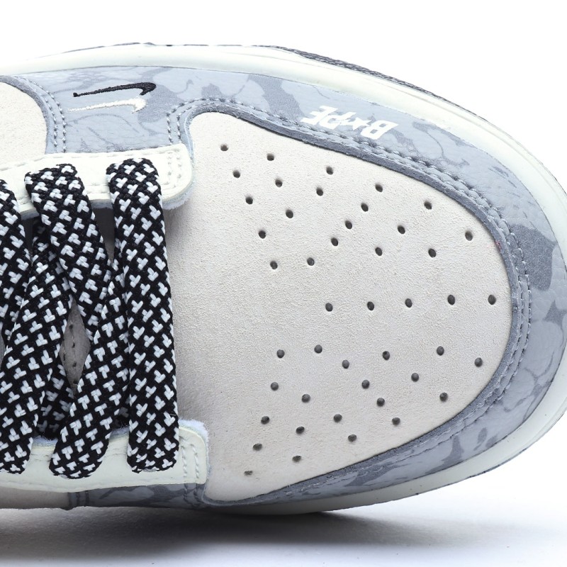 나이키 덩크 로우 유니버시티