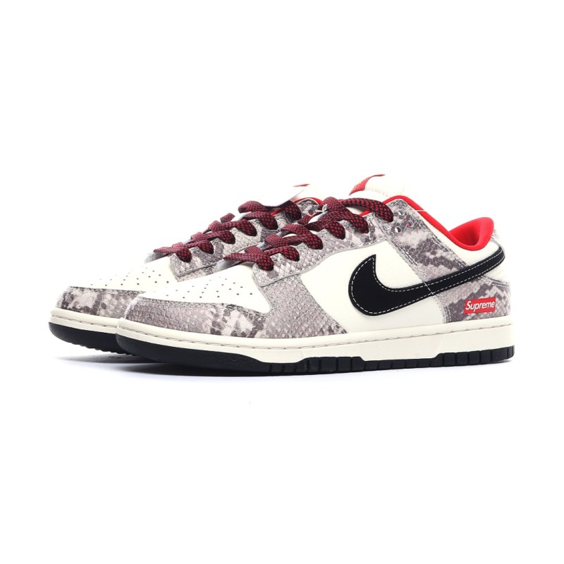 나이키 덩크 로우 유니버시티