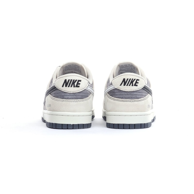 나이키 덩크 로우 유니버시티