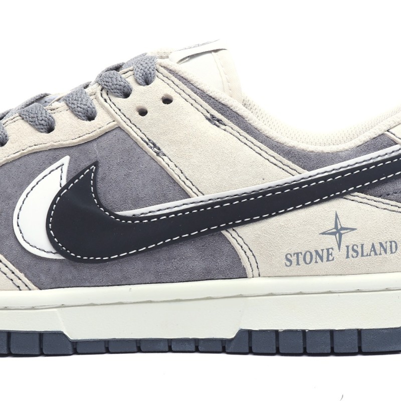 나이키 덩크 로우 유니버시티