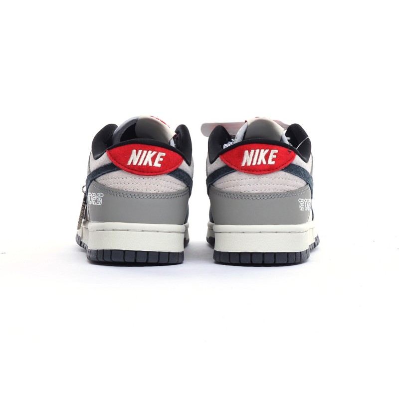 나이키 덩크 로우 유니버시티