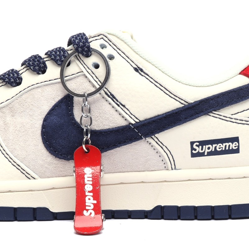 나이키 덩크 로우 유니버시티