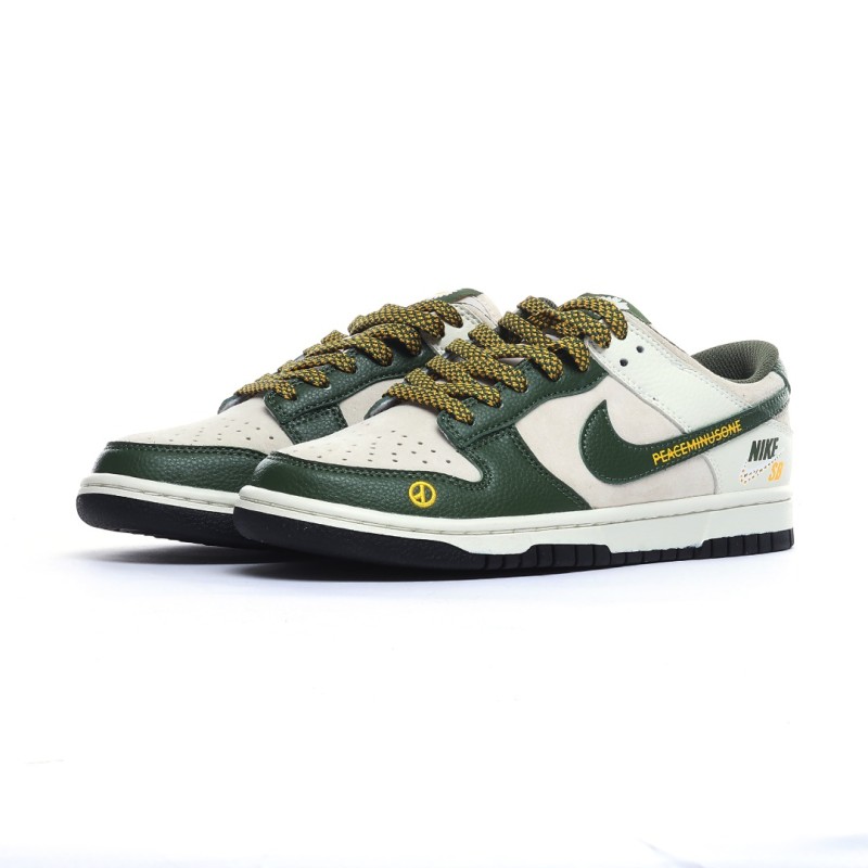 나이키 덩크 로우 유니버시티