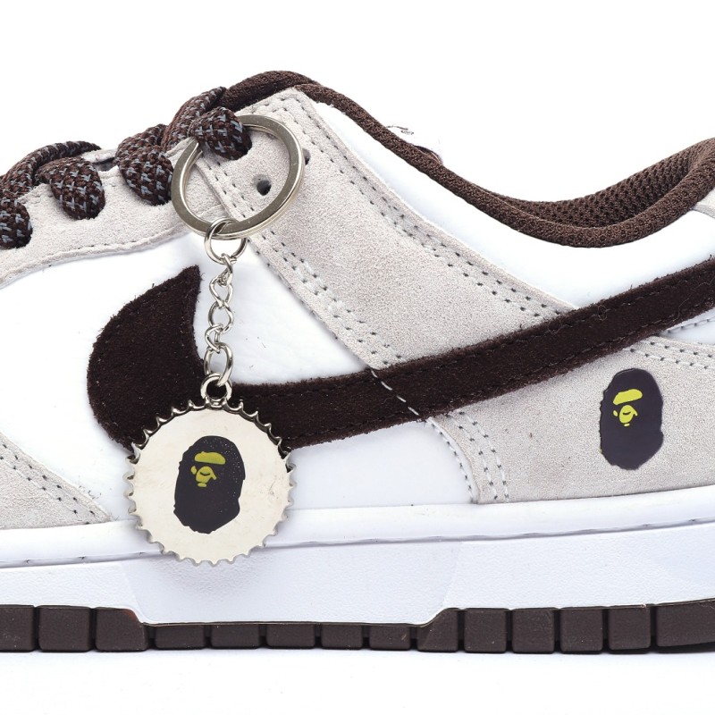 나이키 덩크 로우 유니버시티