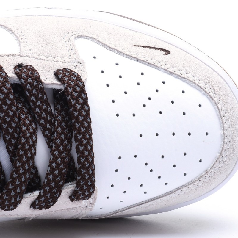 나이키 덩크 로우 유니버시티