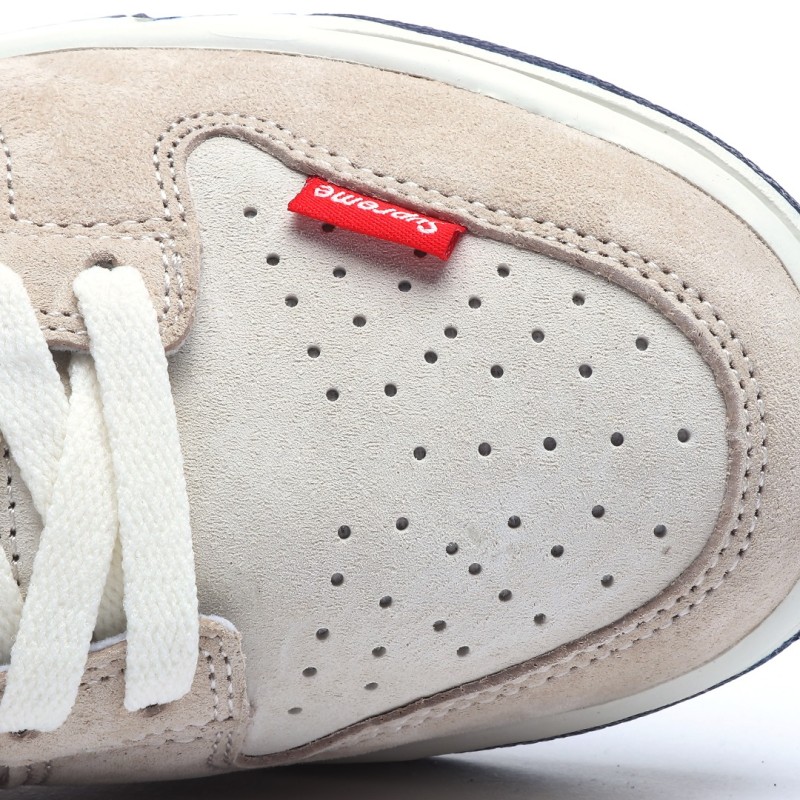 나이키 덩크 로우 유니버시티