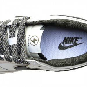 나이키 덩크 로우 유니버시티