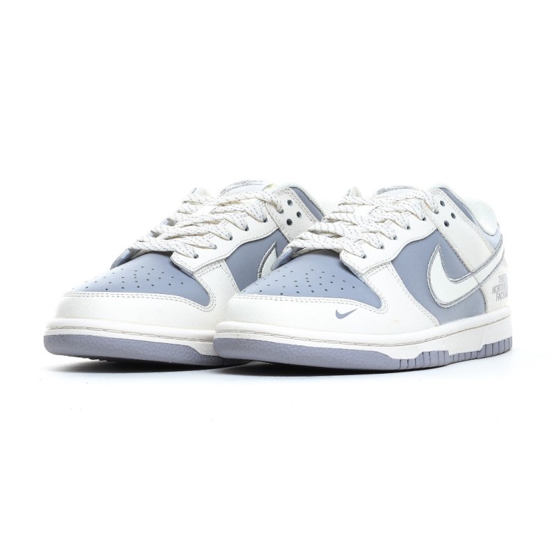 나이키 덩크 로우 유니버시티