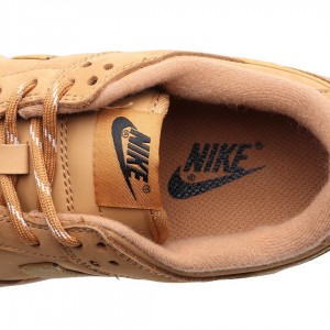 나이키 덩크 로우 유니버시티