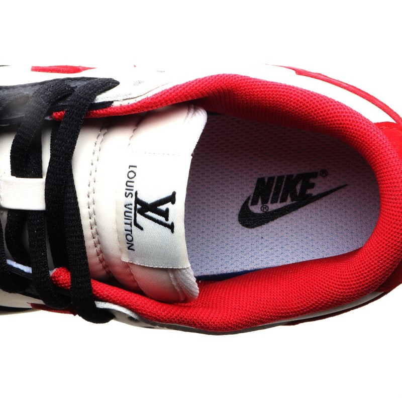 나이키 덩크 로우 유니버시티