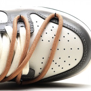 나이키 덩크 로우 유니버시티