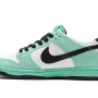 나이키 덩크 로우 유니버시티 819674-301