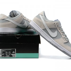 나이키 덩크 로우 유니버시티 AR0778-110