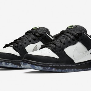 나이키 덩크 로우 유니버시티 BV1310-013