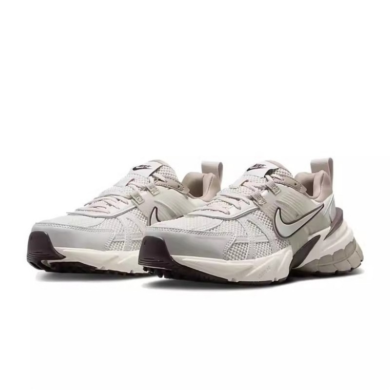 나이키 V2K 런  FD0736-103