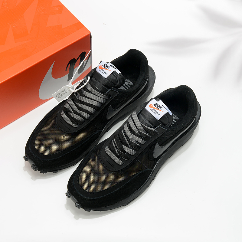 나이키 X 사카이 베이퍼와플 로얄