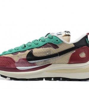 나이키 X 사카이 베이퍼와플 로얄 BV0073-102