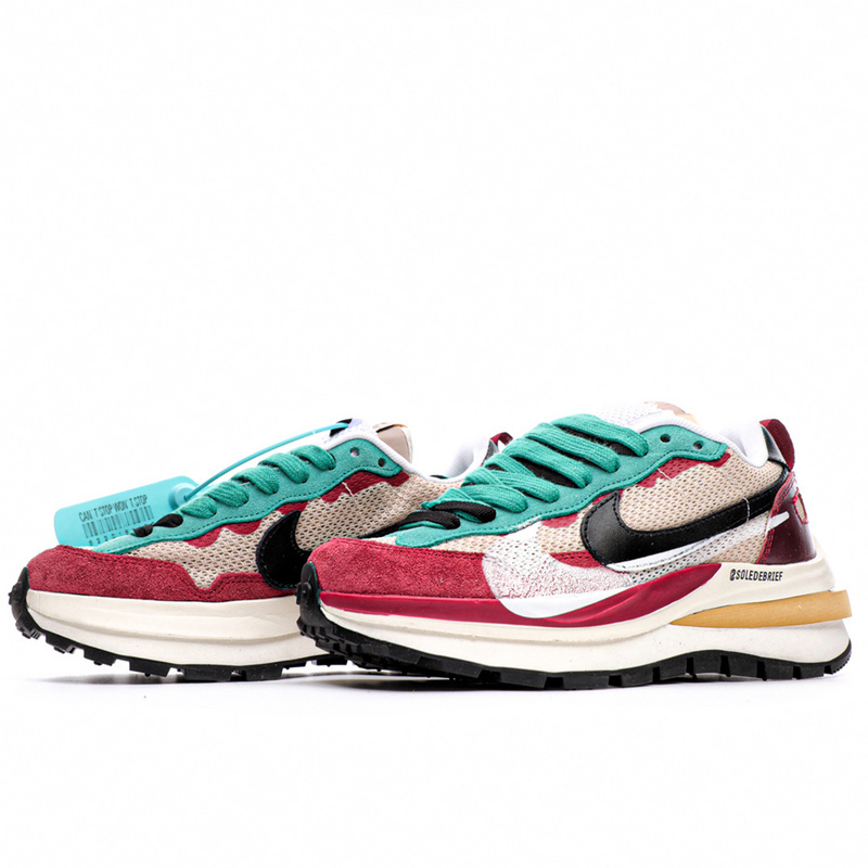 나이키 X 사카이 베이퍼와플 로얄 BV0073-102