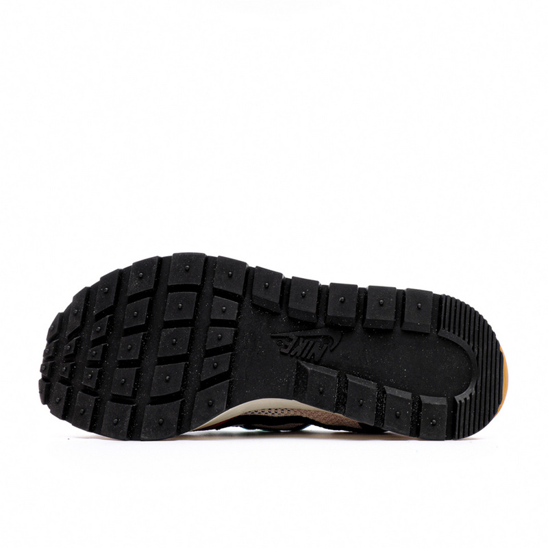 나이키 X 사카이 베이퍼와플 로얄 BV0073-102