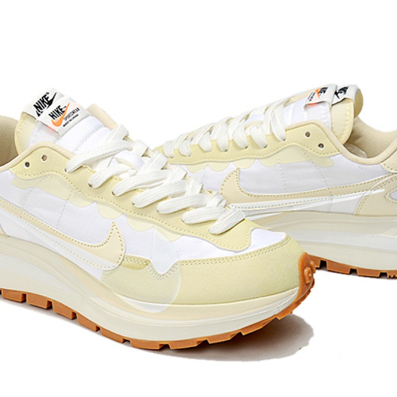 나이키 X 사카이 베이퍼와플 로얄