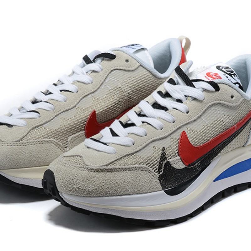 나이키 X 사카이 베이퍼와플 로얄