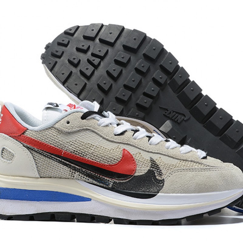 나이키 X 사카이 베이퍼와플 로얄