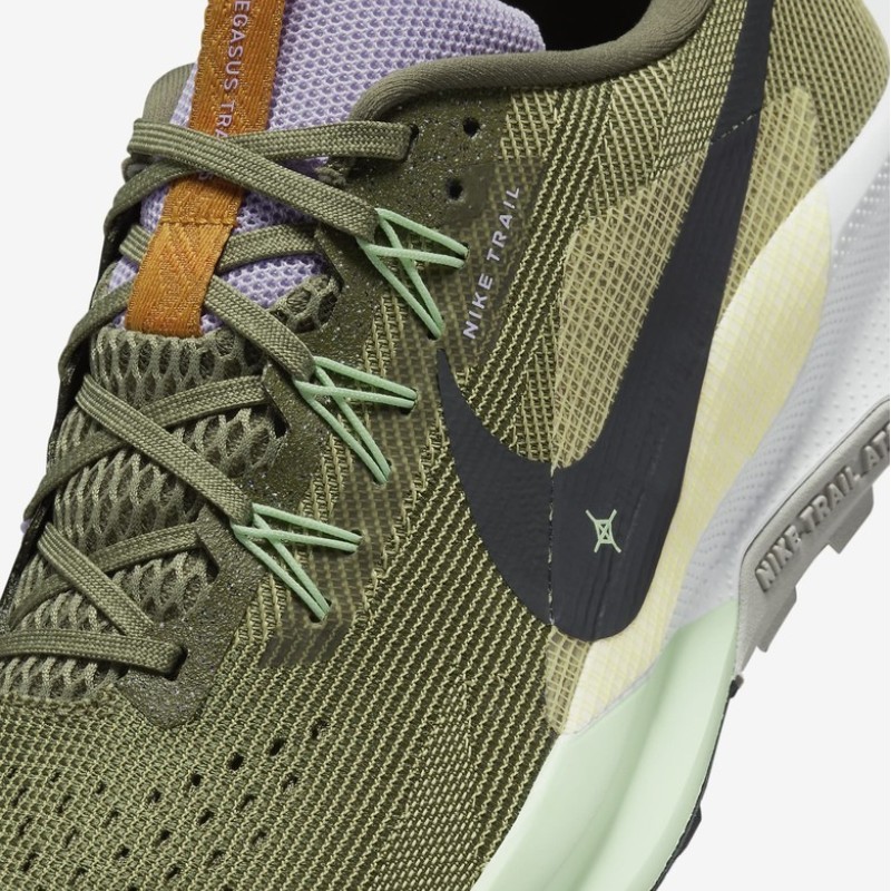 나이키 남성 러닝화 페가수스 트레일 5 조깅화 DV3864-200