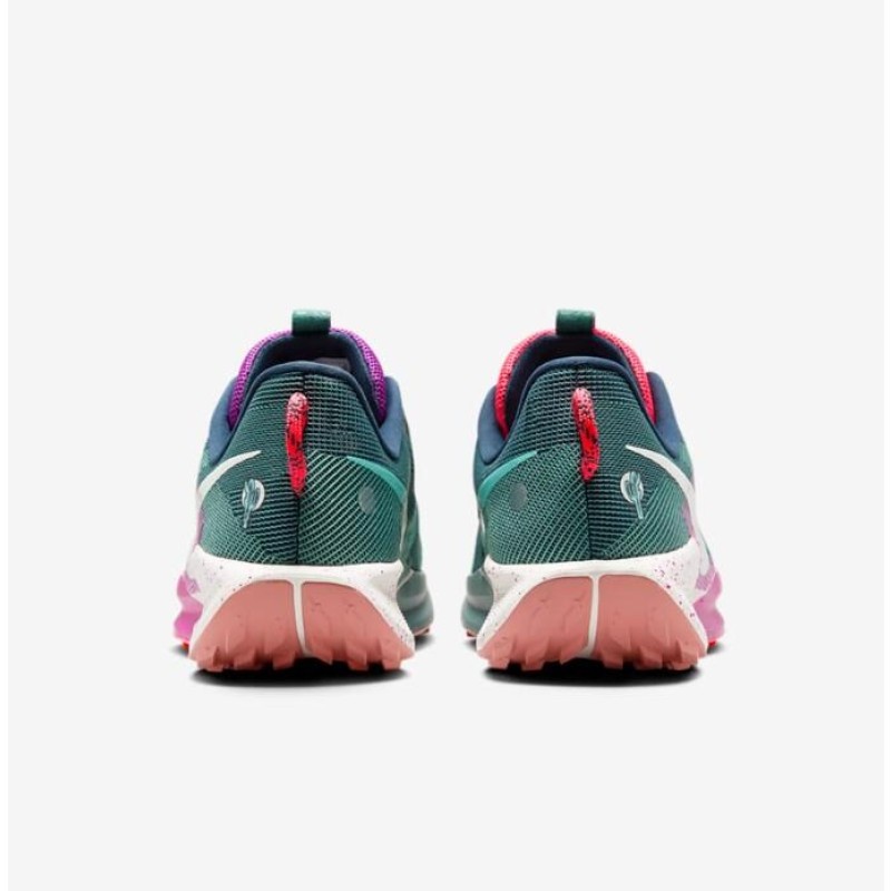 나이키 남성 러닝화 페가수스 트레일 5 조깅화 DV3864-401