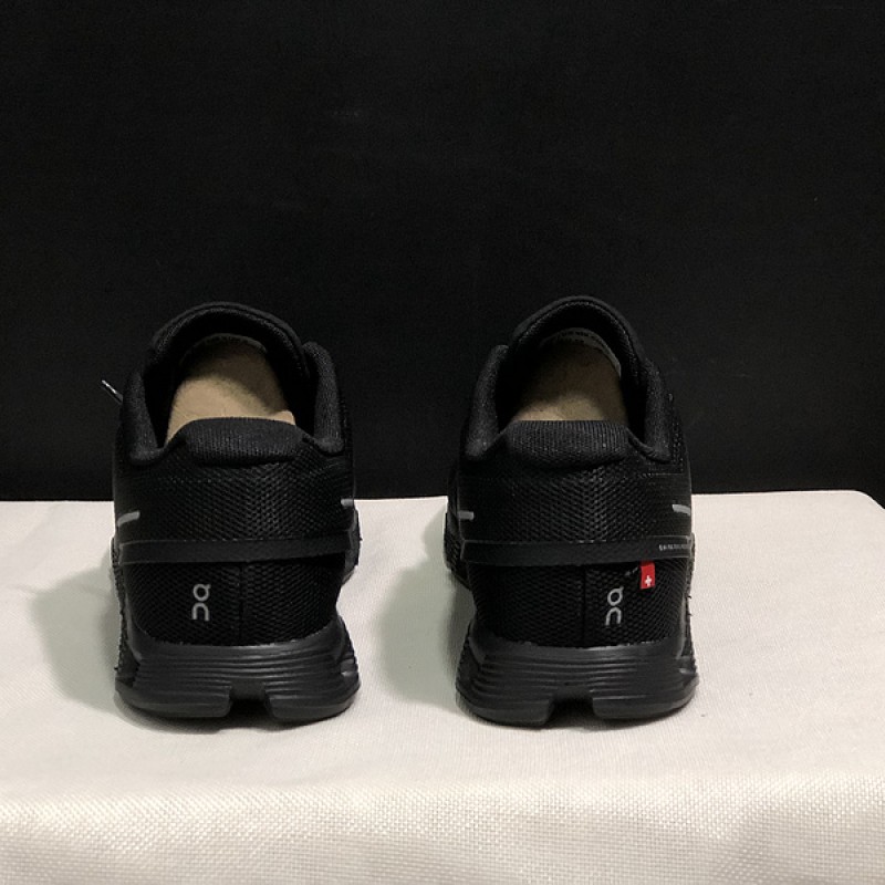 온 러닝 클라우드5 워터프루프 방수  런닝화