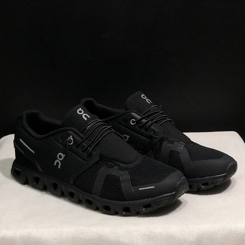 온 러닝 클라우드5 워터프루프 방수  런닝화