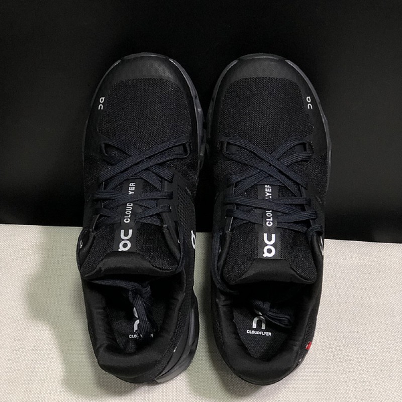 On Cloudflyer 4 로드 런닝화 - 남성용