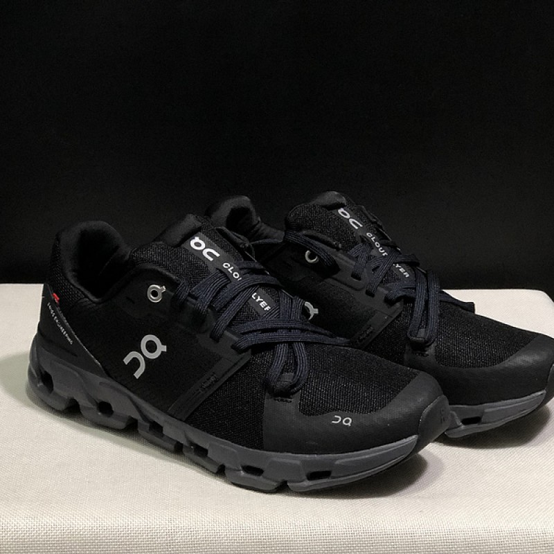 On Cloudflyer 4 로드 런닝화 - 남성용