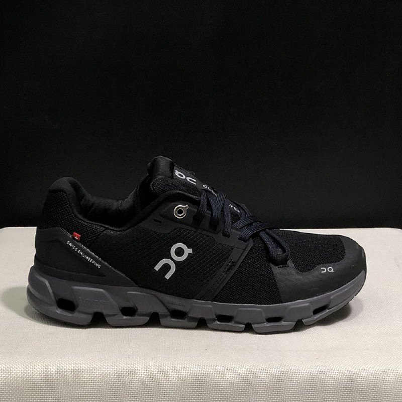 On Cloudflyer 4 로드 런닝화 - 남성용