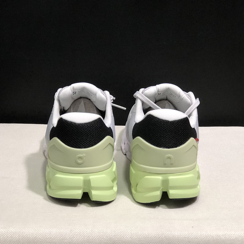 On Cloudflyer 4 로드 런닝화 - 남성용