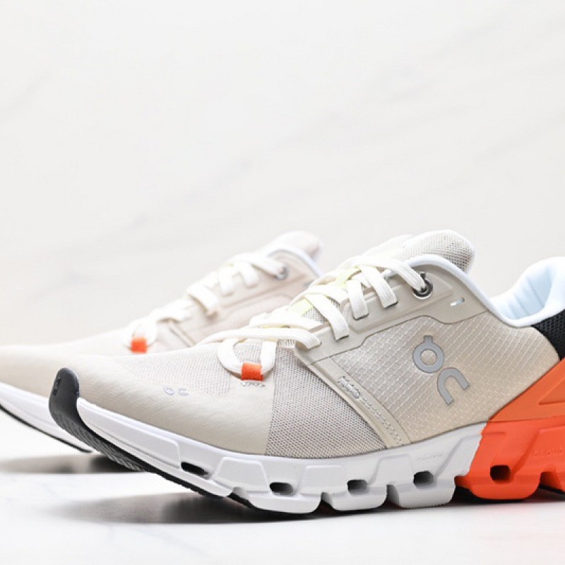 On Cloudflyer 4 로드 런닝화 - 남성용