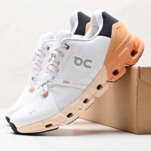 On Cloudflyer 4 로드 런닝화 - 남성용