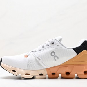 On Cloudflyer 4 로드 런닝화 - 남성용